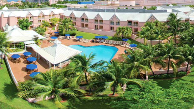 Bahamas-Hotels-That-Families-Can-Afford-3a4c95d873f34b29a94d33b11e5a18d9