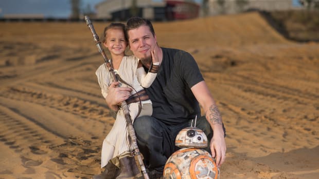 Rich Johnson and daughter dressed as Rey