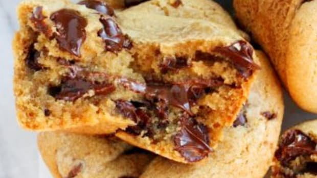nutella-stuffed-cookies-tablefortwoblog-3