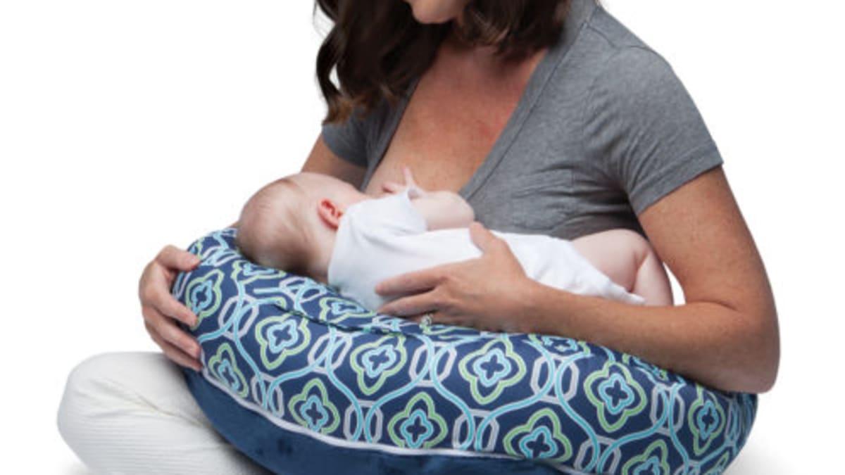 Boppy breastfeeding pillow discount