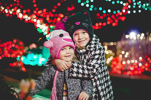 How to Photograph Christmas Lights with your Phone - Today’s Mama ...