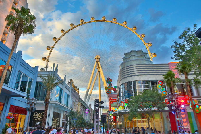 LINQ Promenade is one of Vegas' kid-friendly attractions for hip families. (Credit Caesars Entertainment)