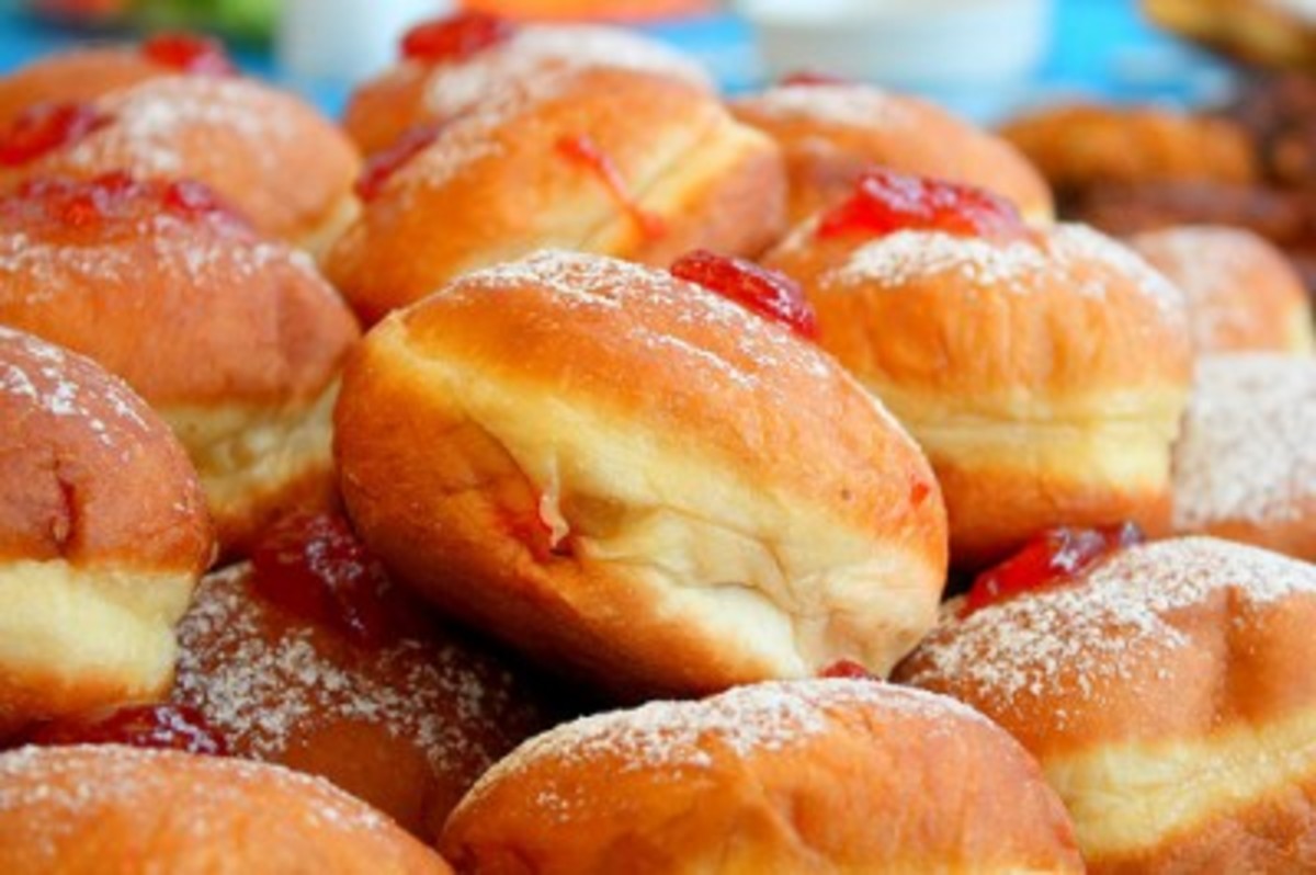 sufganiyot-hanukkah-jelly-donuts