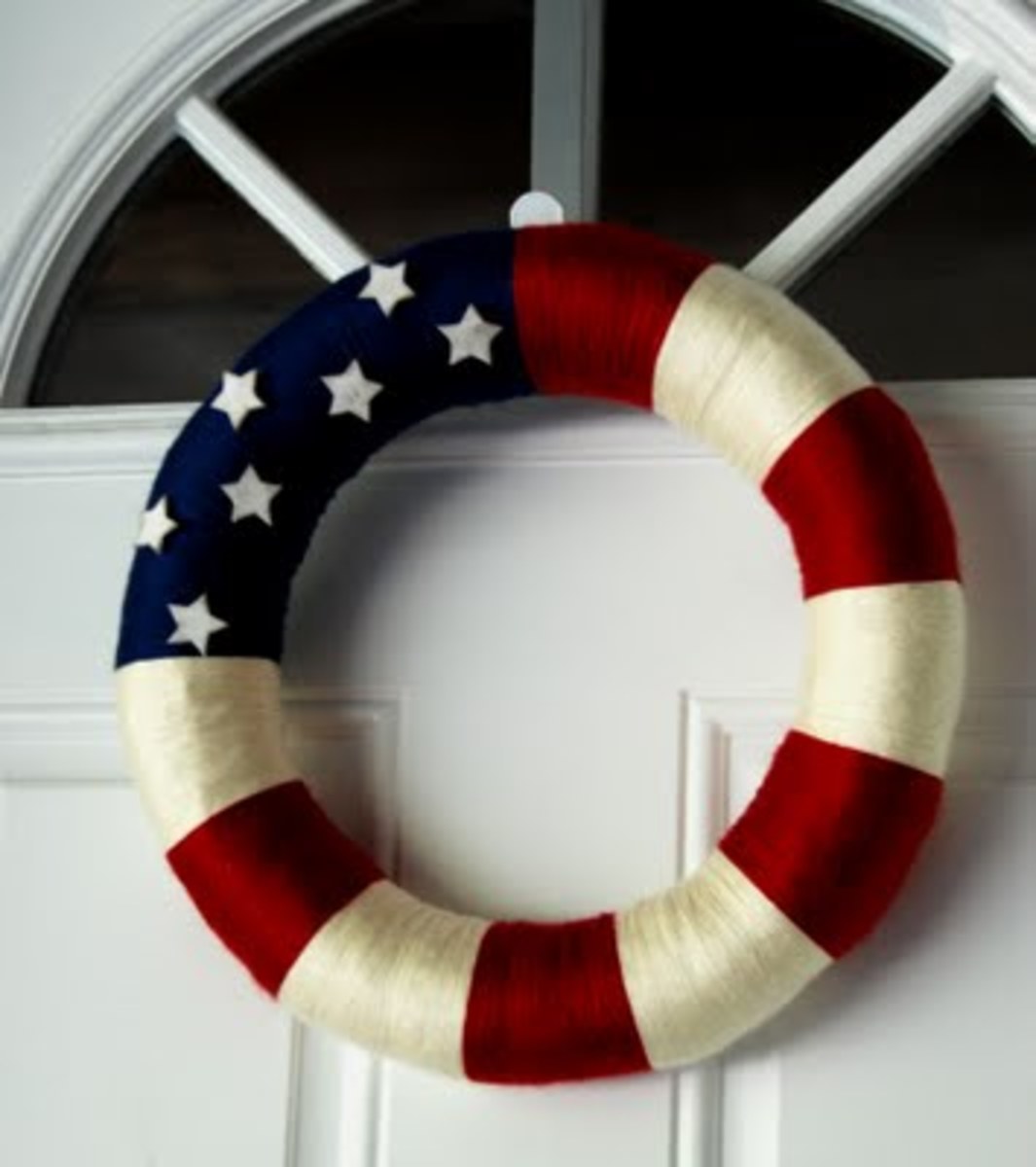 patriotic-wreath