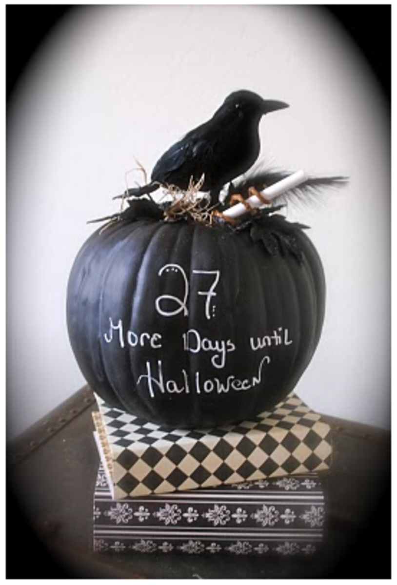 A great idea for decorating pumpkins - chalkboard paint!