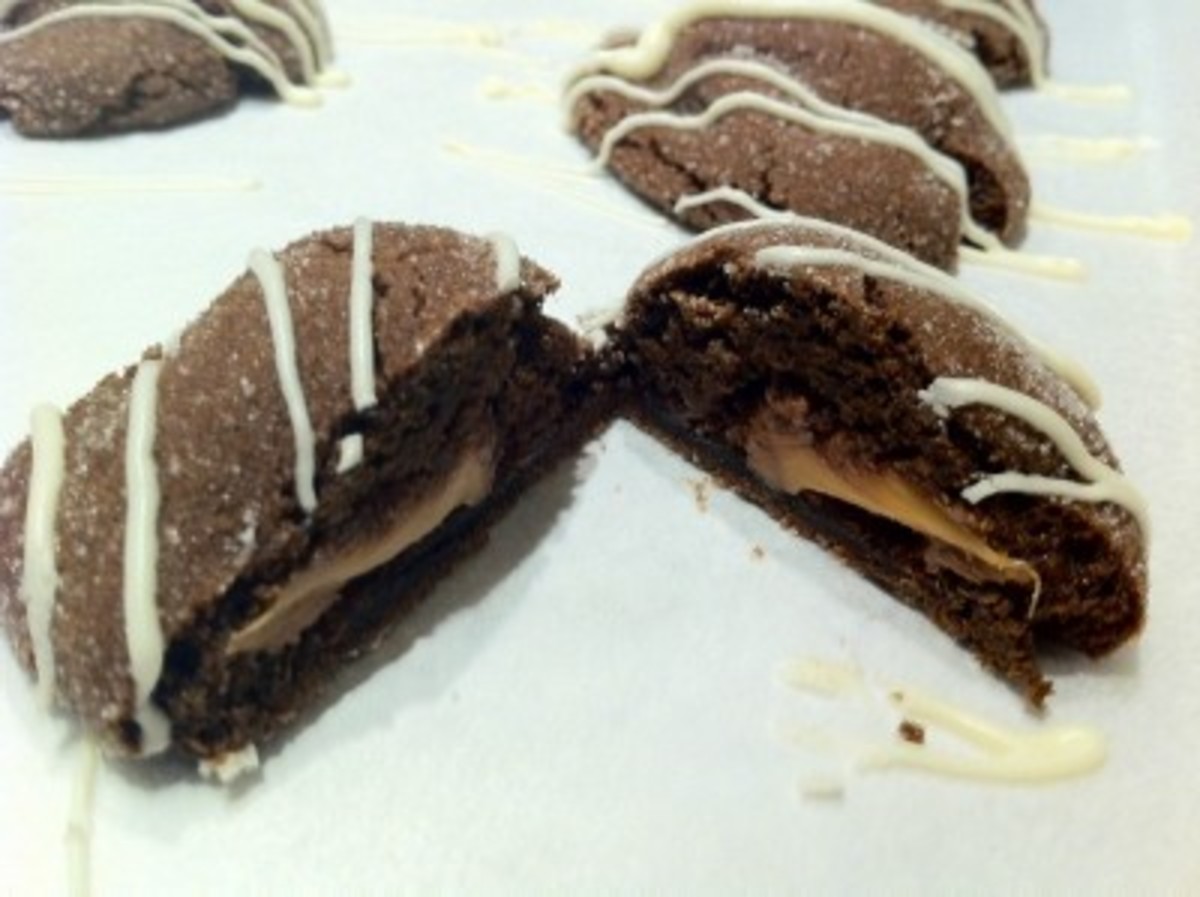 Caramel-Filled-Chocolate-Cookies