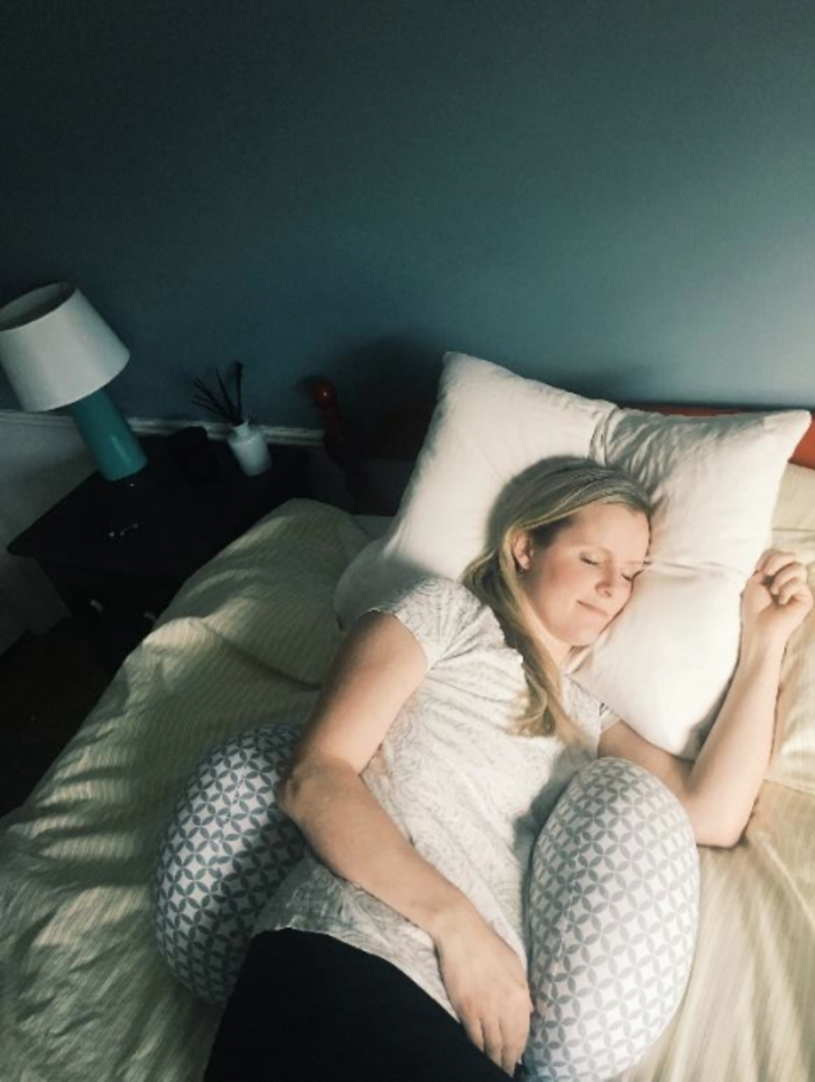 How Four Pillows Changed My Pregnancy4a