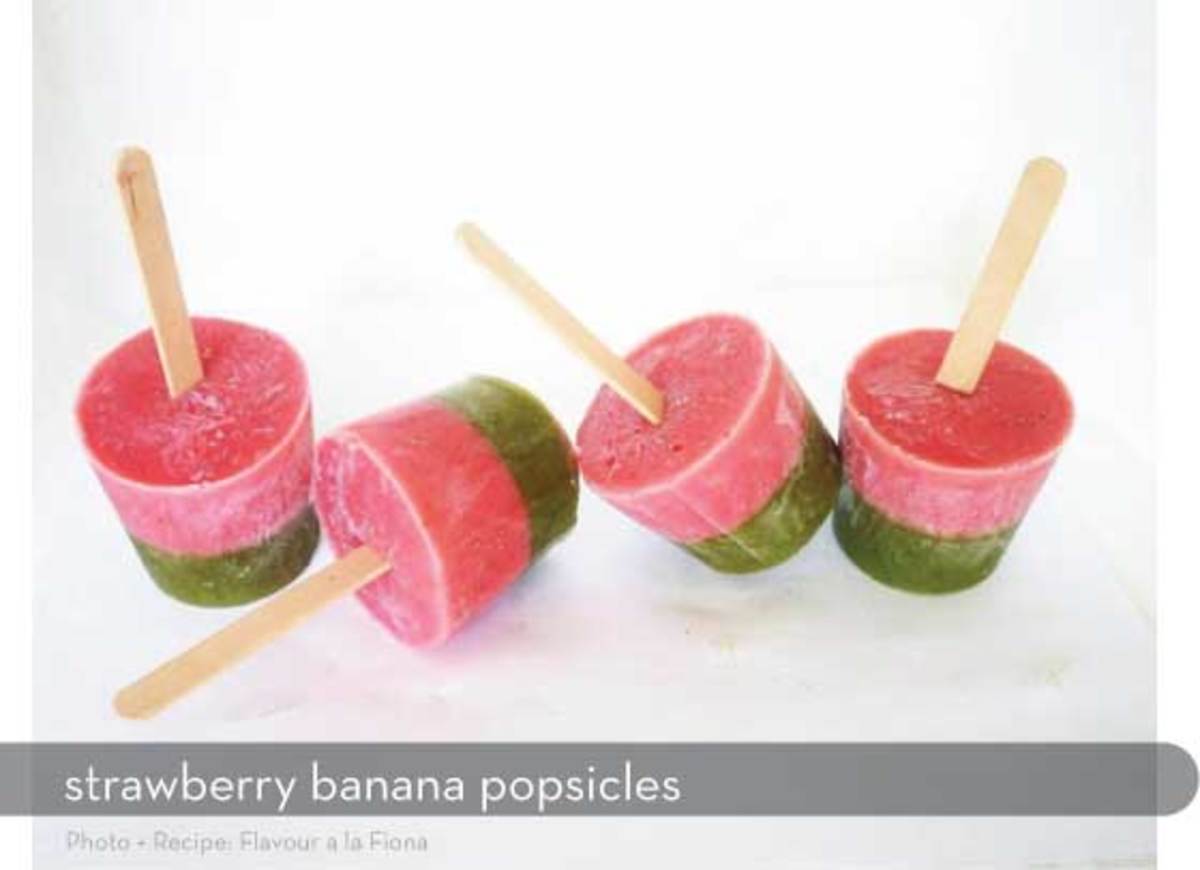 Strawberry Banana Popsicles from Flavour a la Fiona