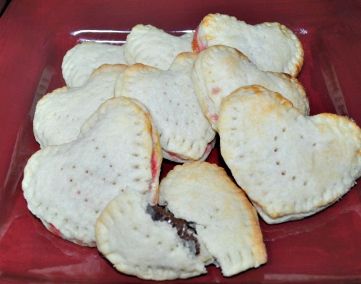 Homemade Pop Tart Hearts - Valentines Breakfast Idea