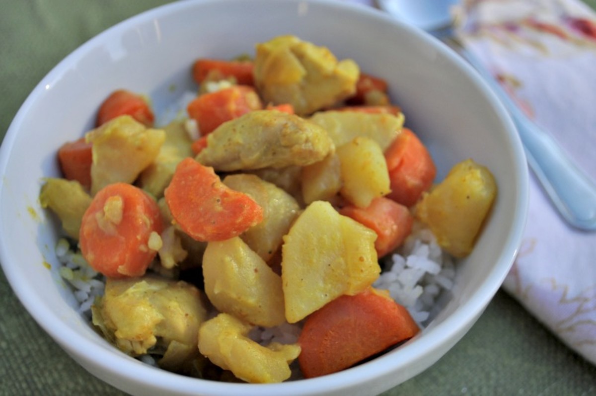 Thai Yellow Chicken Curry Recipe - TodaysMama.com