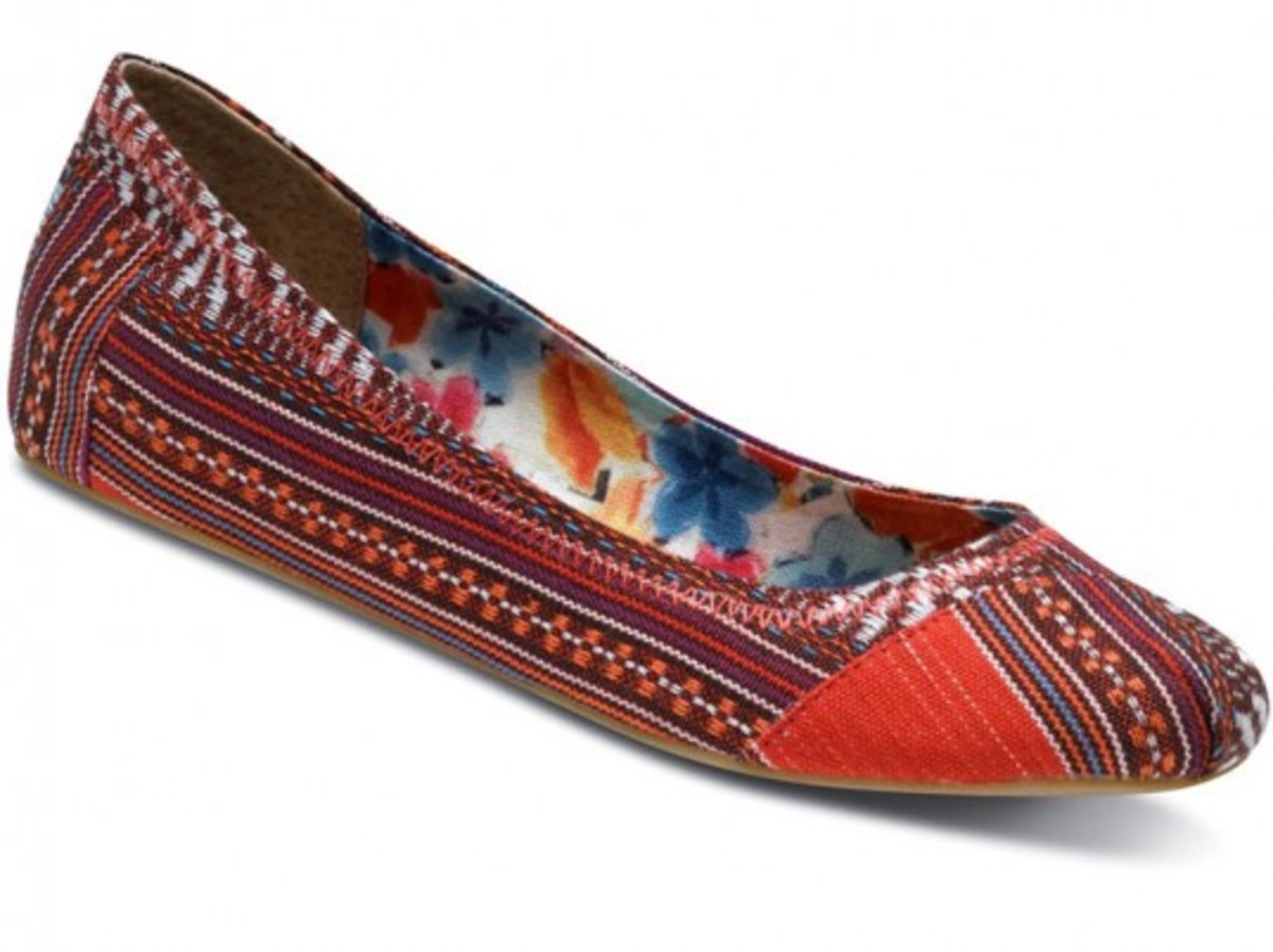 toms canvas ballet flats