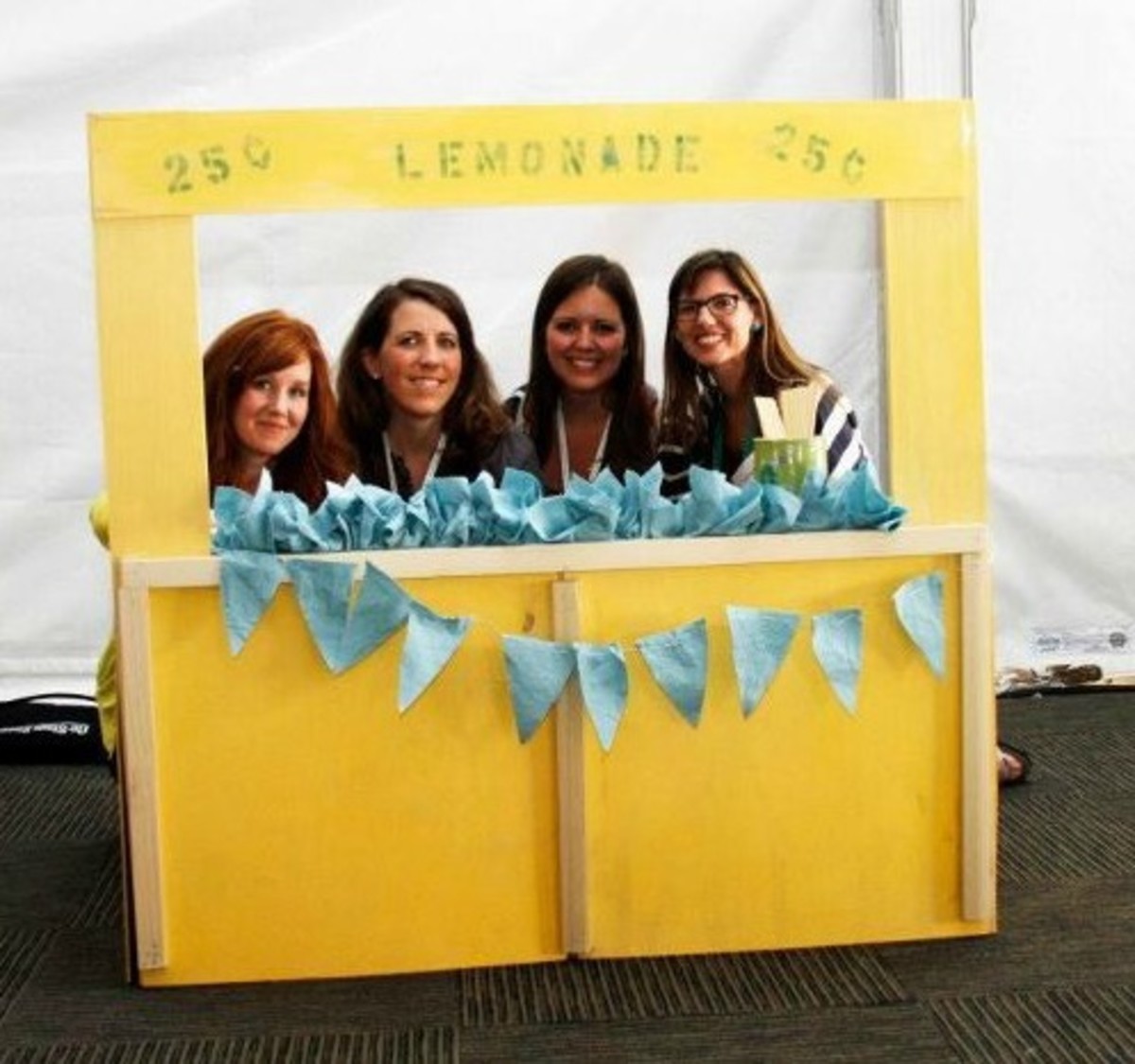 Food-inspired Building Project - The Lemonade Stand