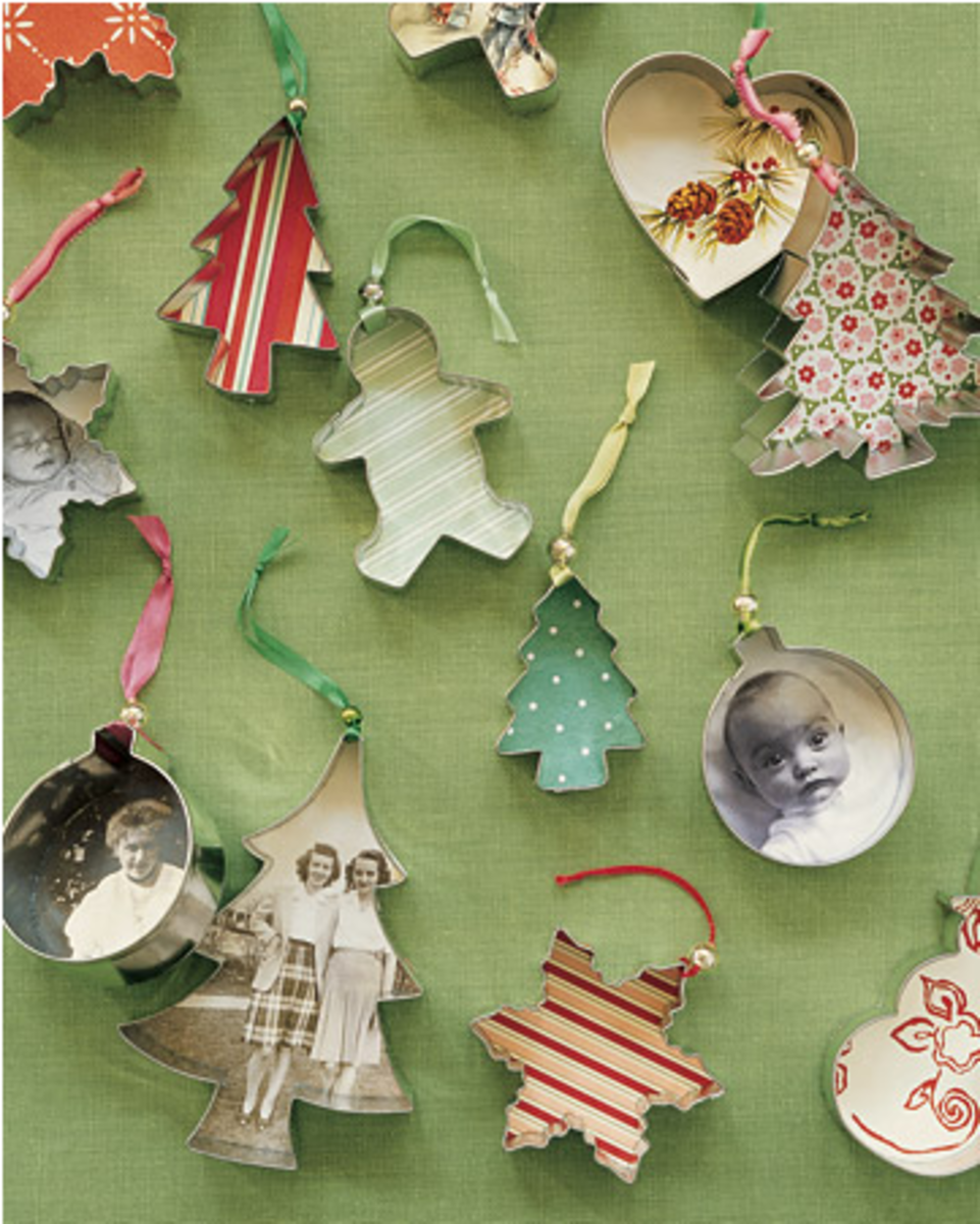 cookie cutter ornaments with photos