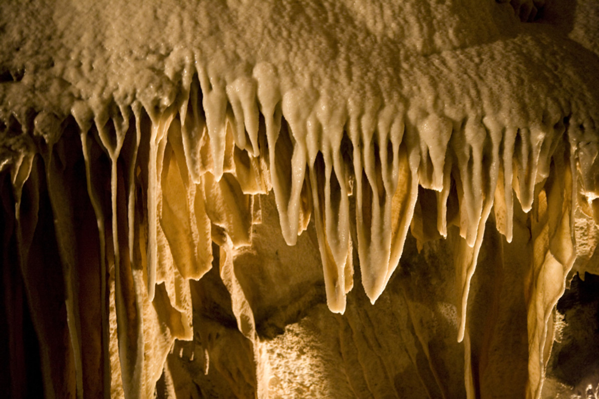 5 Cool Caves For Young Explorers: Crystal Cave