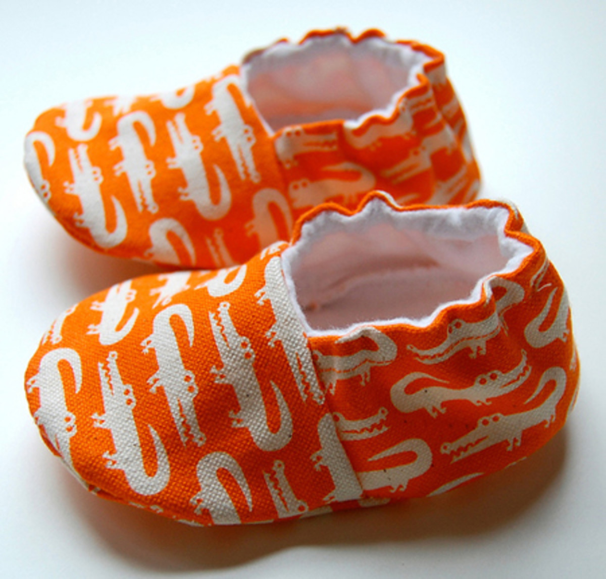Cloth Baby Shoes with Tutorial Links 
